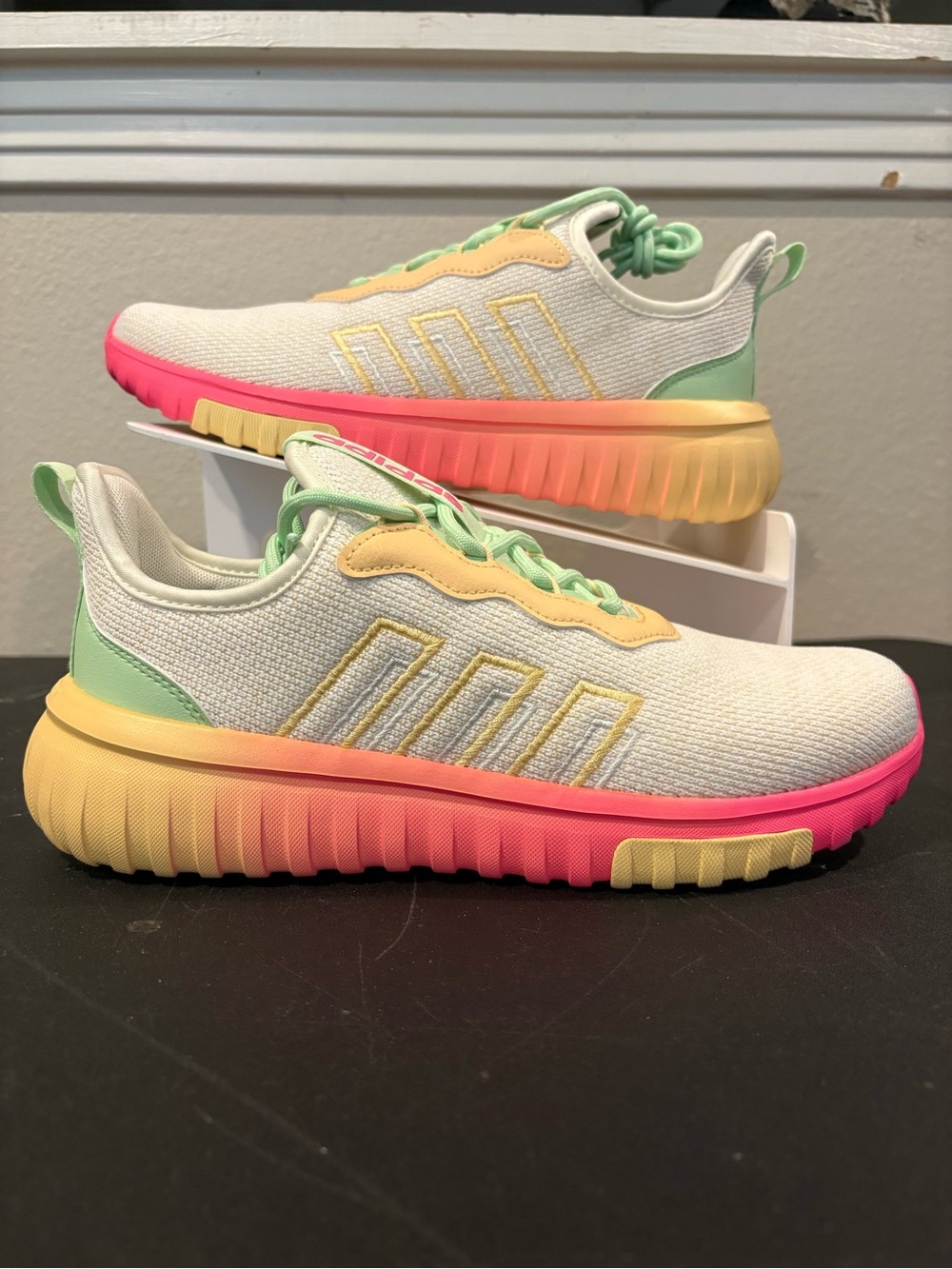 Adidas Kaptir Flow 2.0K White Lucid Pink Multi Color Youth 6 / Women’s 7 NIB